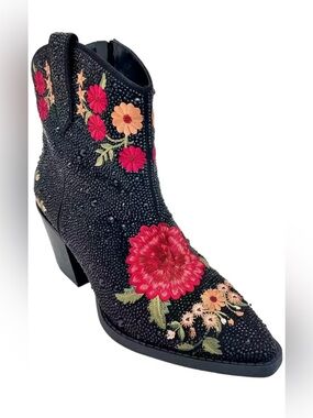 Brand new Inc Embellished rhinestone rose  Black western Ankle Boot 9.5